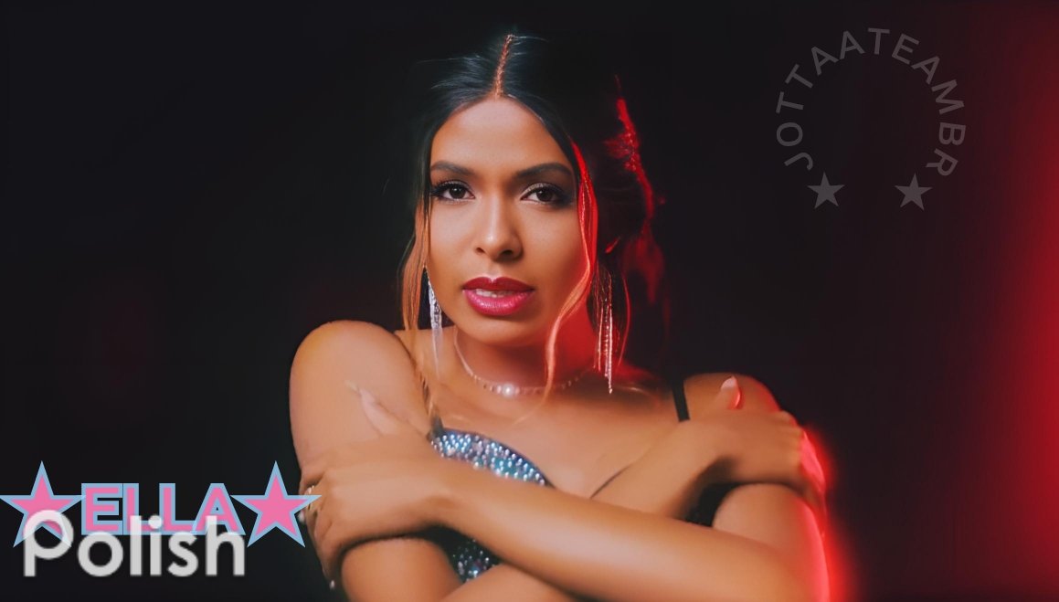 lau11_n's tweet photo. Amei as três,qual vocês gostaram mais? Todas lindas.
✨🥰🩵🖤
#fanacoont #jottaa #Ella #jottaateambr https://t.co/TMyd0WNI7Z