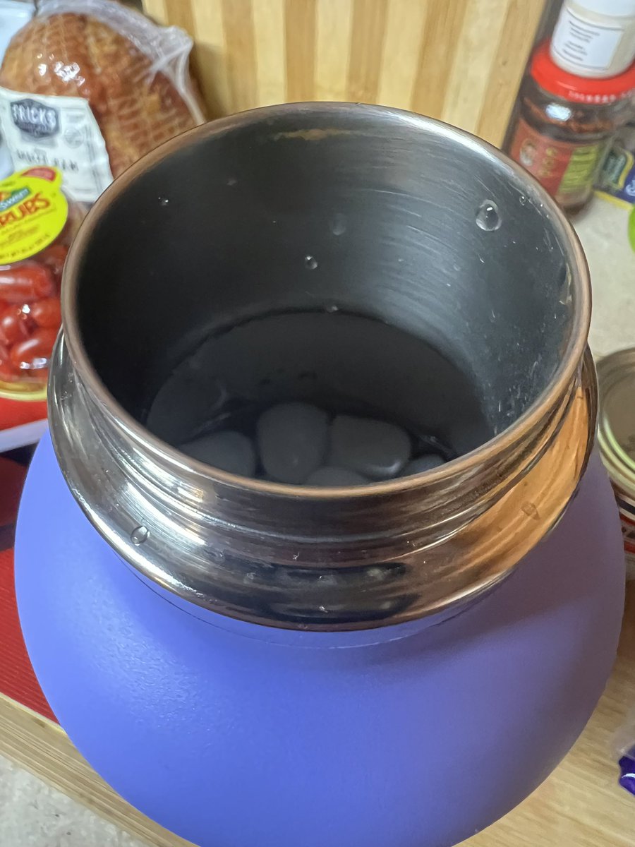 ShultzWarren's tweet photo. @HydroFlask is this normal
?  Rust on my $60 water bottle that was bought Wednesday from #academysports #hydroflask https://t.co/wspnpKSCzn