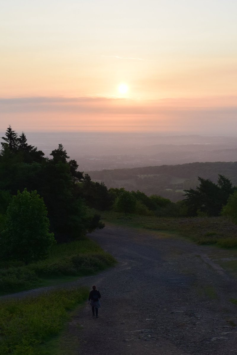 Waiting for Sunrise-Part One

#Photographer #Photography
#PhotographyIsArt #PhotographyLovers
#LandscapePhotography #Landscape #Landscapes #LandscapeLovers
#PanoramicPhotography #Panoramic
#PictureOfTheDay #PhotoOfTheDay
#Sunrise #TheWrekin #Telford