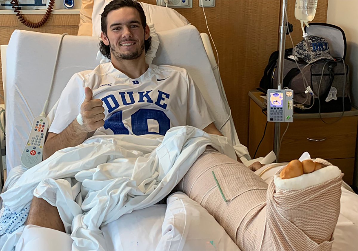 DukeMLAX's tweet photo. The last time we practiced at The Linc in 2019, Wilson Stephenson was in the hospital after suffering a leg injury in the NCAA Quarterfinal.

After countless surgeries and pure determination, he's an All-American and suiting up to play for a national title one last time. 🥹💙 https://t.co/NOYjHcQxSO