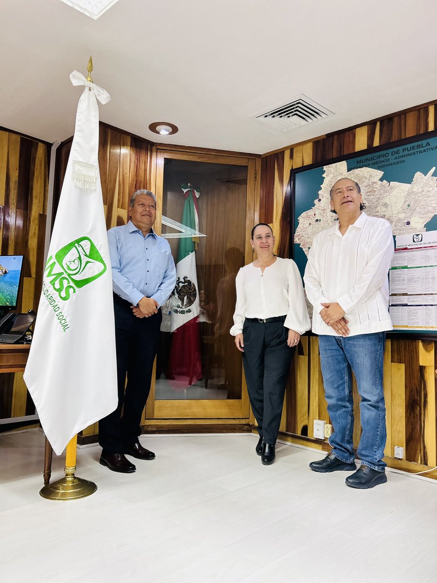 CTMPuebla's tweet photo. #Hoy sostuvimos una Excelente Reunión de Trabajo con Nuestra Delegada  del @Imss_Pue Dra. María Aurora Treviño García, en beneficio de la Salud 🩺🏥⚕️y el Bienestar de Nuestras Compañeras y Compañeros Trabajadores.
Muchas Gracias por todas sus Atenciones. 🫂
 #YoSoyCTM 🇲🇽 https://t.co/fFXWTtolqZ