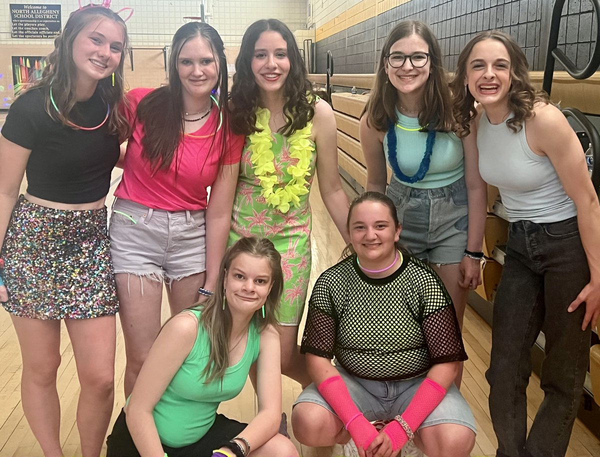 Carson Middle School tweet media