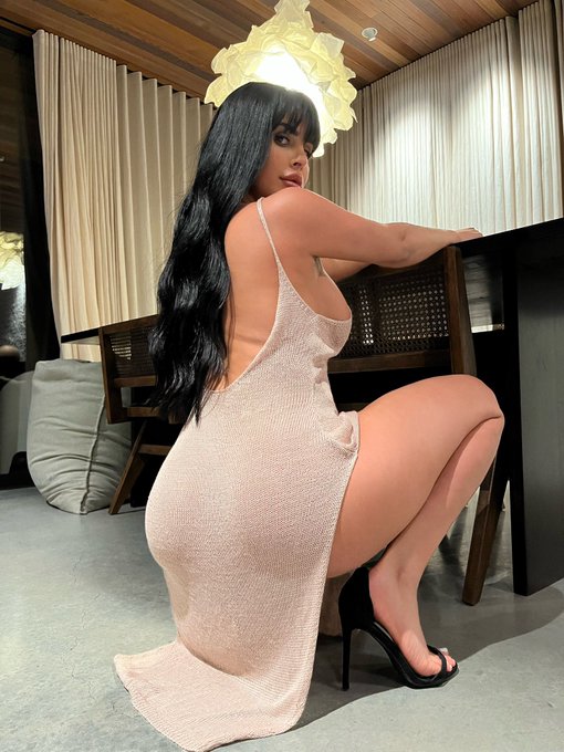 date night? https://t.co/EOfT8LpiEy