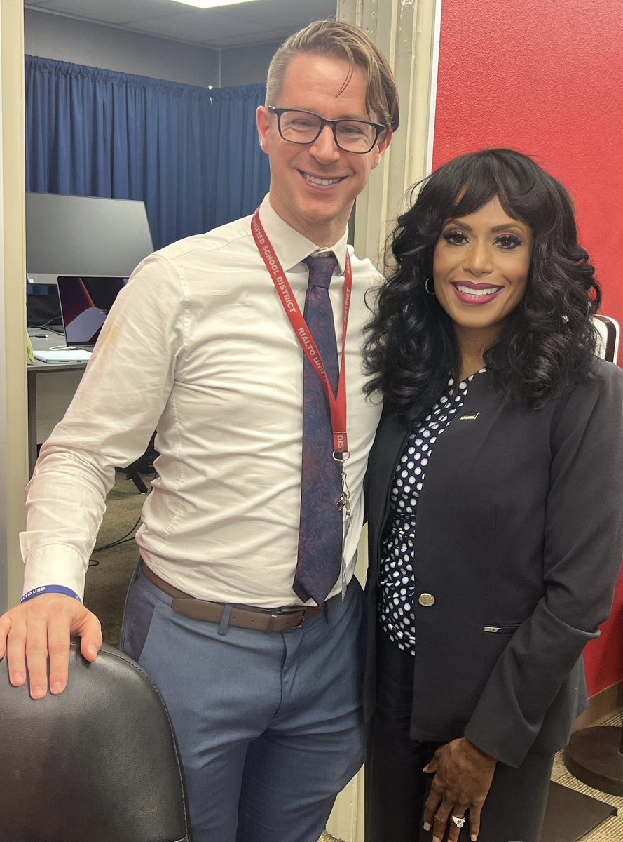 Happy Natal Anniversary <a href="/MatthewFPeters/">Matthew Peters</a>! Big 40!
Along w/<a href="/ric_jpg/">Ricardo</a> &amp; <a href="/EdithOrtizT/">Edith Ortiz</a> - IMO RUSD has the best education paraprofessional leaders. In between hectic hours and the perils of p/r, laughter, kindness &amp; trust are needed to reach excellence, and they don’t disappoint.