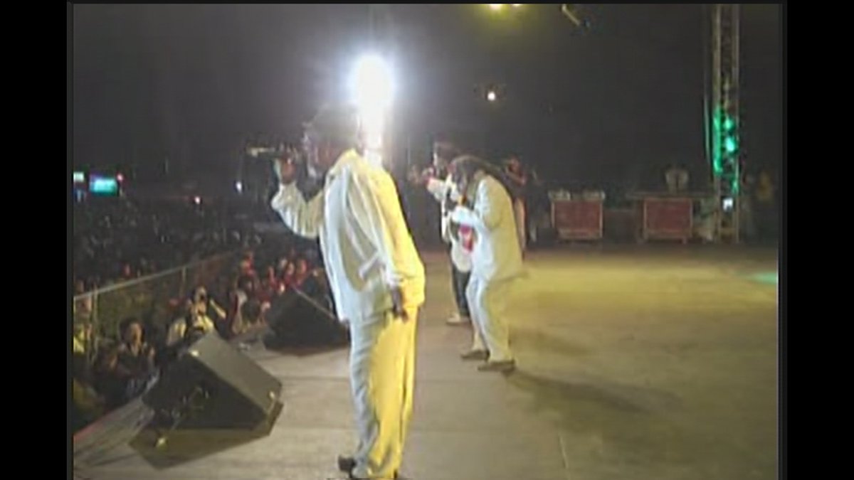 reggaevids's tweet photo. right on through #Itals #reggae #musicindustry https://t.co/hYAx3WQBHb