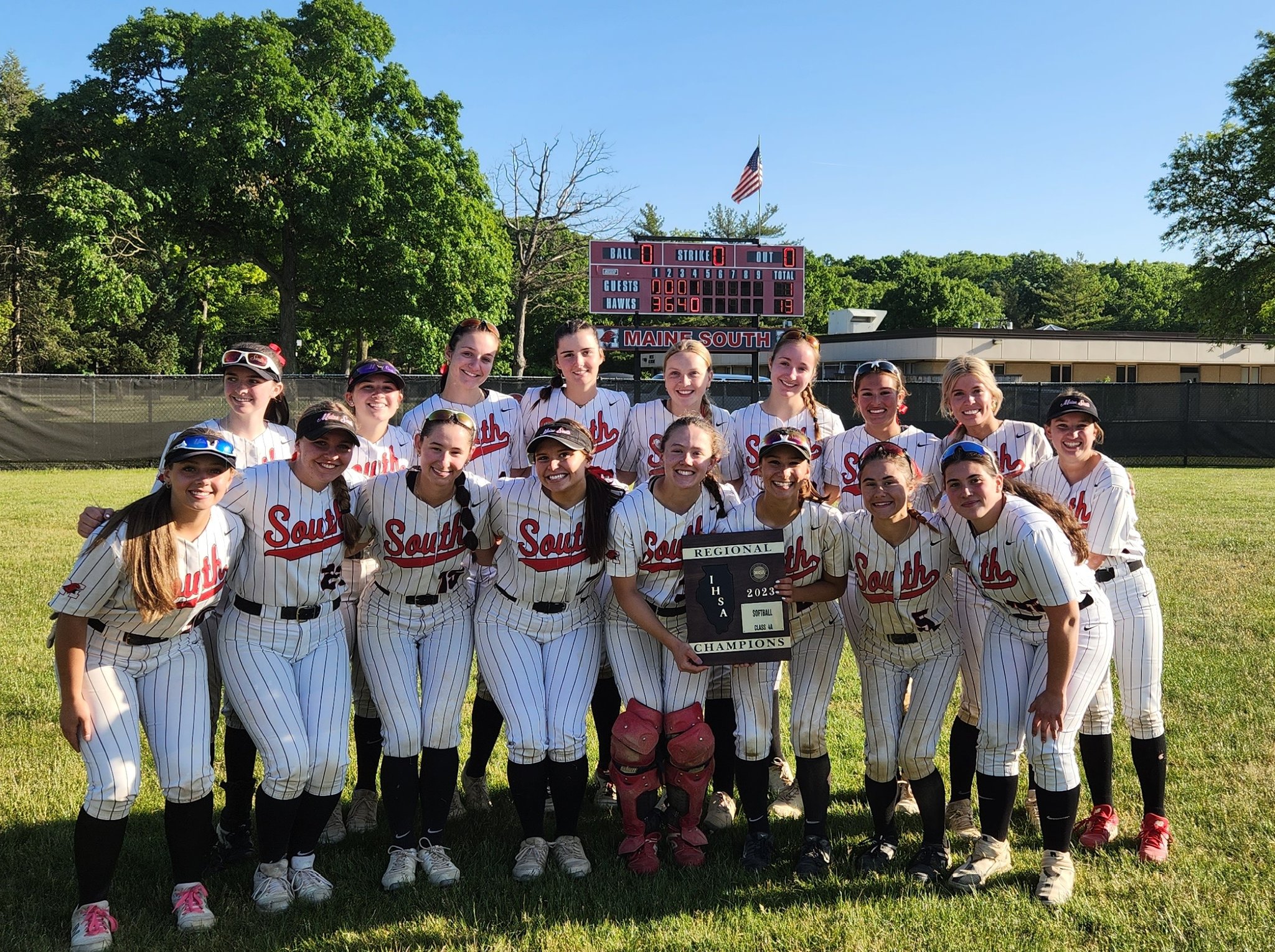 Maine South Softball on Twitter "Regional Champs 2023! THESE GIRLS