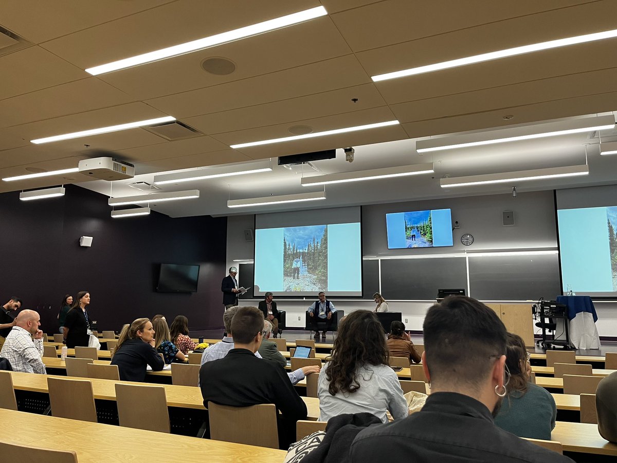 Plénière d’écotoxicologie, premiers peuples et une seule santé : quelles sont les interactions possibles ?  Pour la fermeture du colloque <a href="/ChapitreSL/">ChapitreSaintLaurent</a>  🌊

#OneHealth