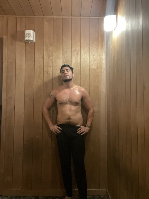 Watch Jesterking Photography's leaked NSFW photo on TwXstars