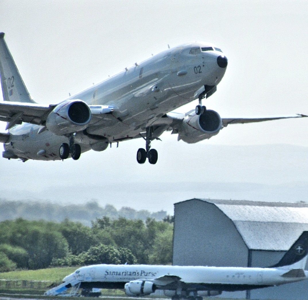 BloodyPolitics's tweet photo. Never mind #WingFriday it's 2 for 1 Friday.

2 x 🇬🇧 RAF Poseidon P8s from @RAFLossiemouth doing circuits at Prestwick at lunchtime.

#ZP802 #GURNY03
and
#ZP807 #GURNY02

H/T @danconnor1985 👍 https://t.co/toQxGqT60Z
