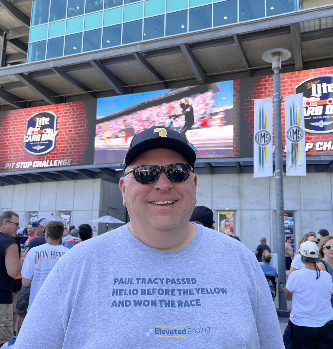 In all the years of attending #CarbDay & the #Indy500, never have we had so many comments on a t-shirt as this @Elevated_Racing one! @paultracy3 fans uniting in agreement today…
#ThisIsMay