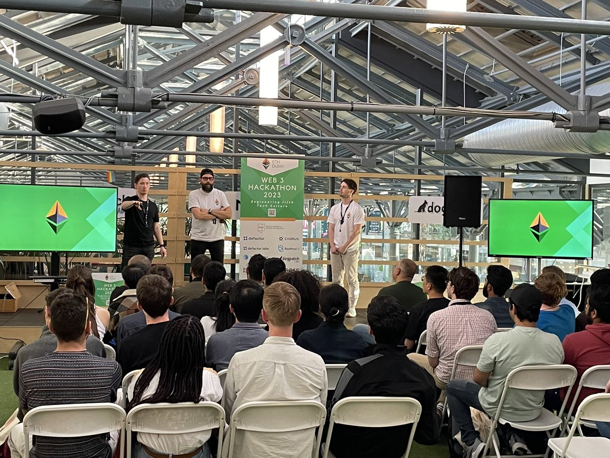 Valentina Luciana 🇦🇷🇮🇪 tweet media