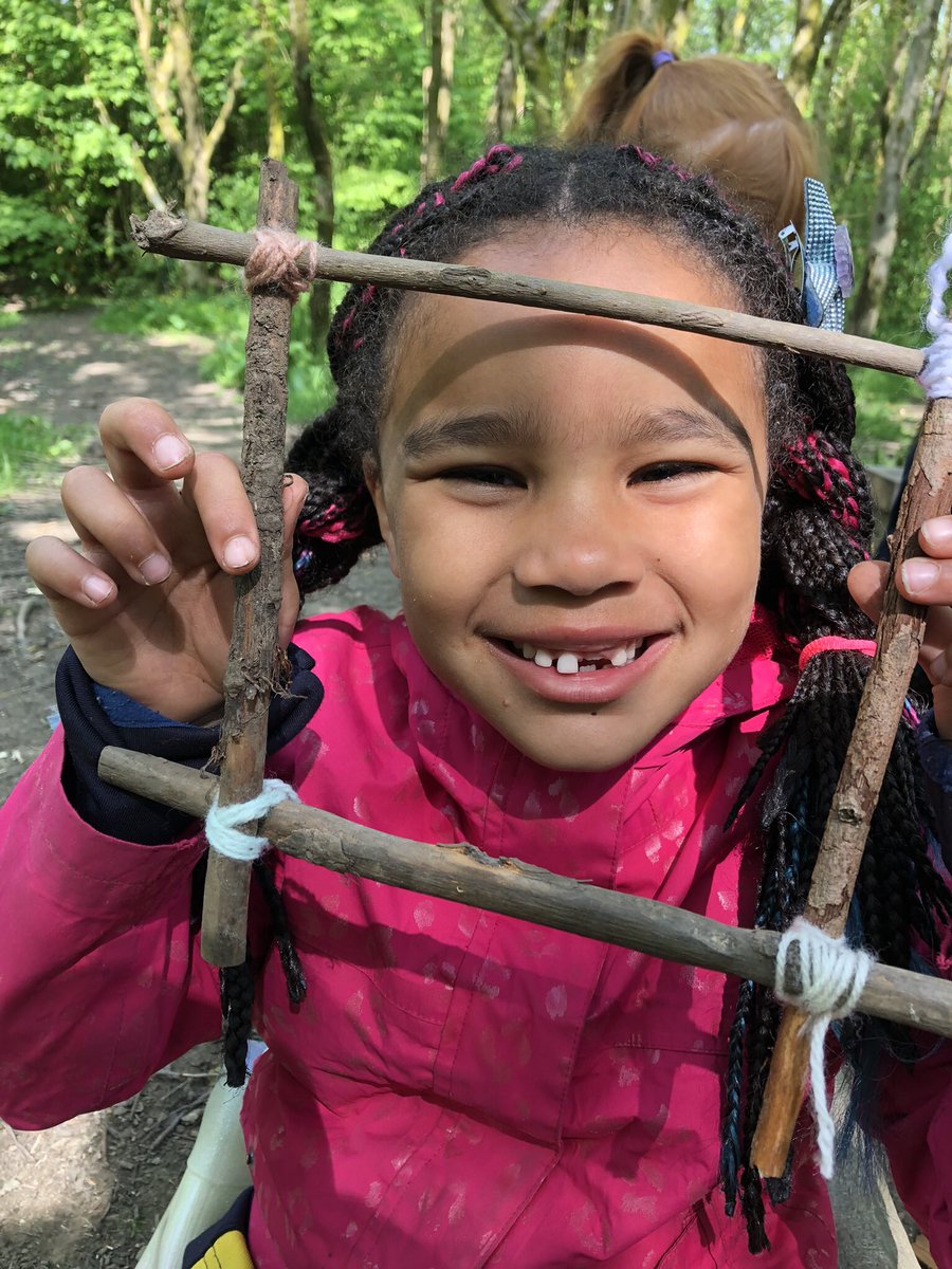 elementalforest's tweet photo. What a fab morning at our @Waterprimary Friday Forest School https://t.co/j0GVC4hNPZ