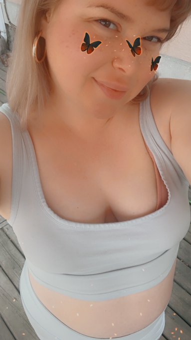 Say hi to mommy!❤️ https://t.co/LFNKfyxaV6<a href="/tag/cool"class="tags"><span>#cool</span></a><a href="/tag/tiktok"class="tags"><span>#tiktok</span></a><a href="/tag/aigirls"class="tags"><span>#aigirls</span></a>