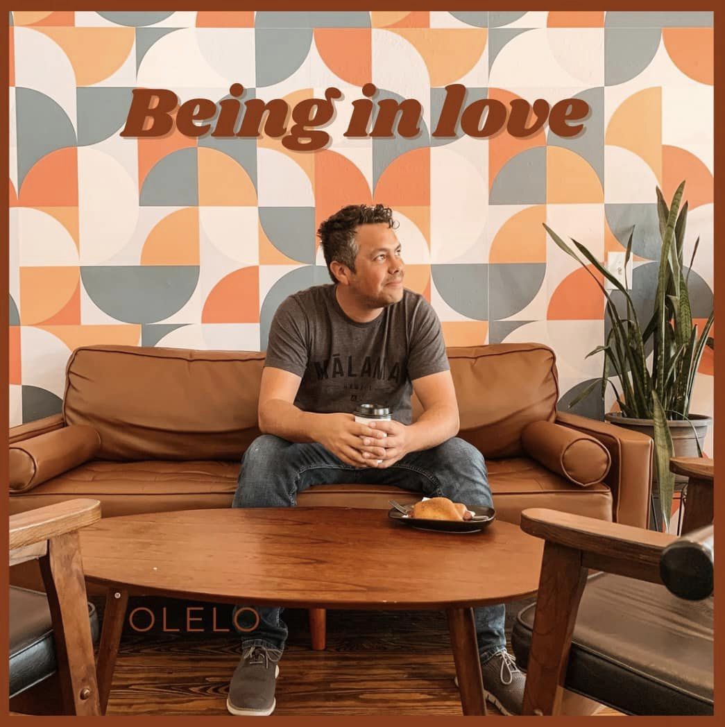 NitaneeParis's tweet photo. NEW SINGLE by OLELO available everywhere TODAY! We wrote "Being In Love" at my studio in Malibu & it was co-produced with our favorite recording genius @MarkDorflinger & mastered by superstar @RobKleiner!!
#nitaneeparis #songwriter #lyricist #olelo #chasekauhane #newmusic https://t.co/IxHz1AOSXx