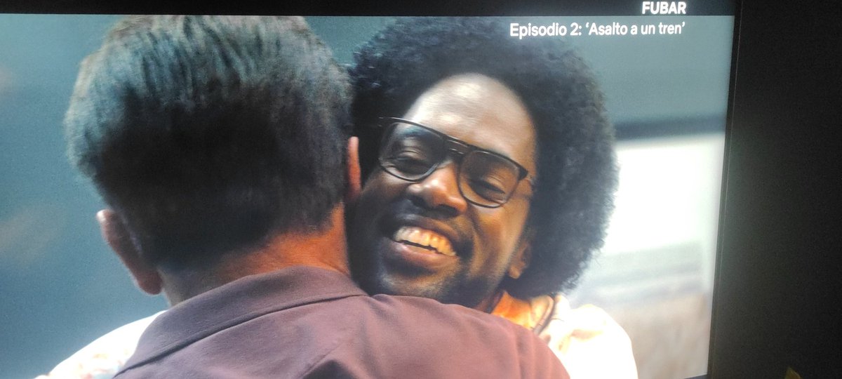 What a couple 🤣🤣🤣 I'm enjoying it like a child. #Fubar is tremendous. Thank you <a href="/Schwarzenegger/">Arnold Schwarzenegger</a>