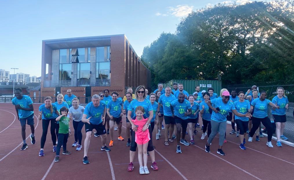 The blue 🔵 wave in full swing this evening with the brilliant <a href="/OliveLoughnane/">Olive Loughnane</a> and daughters as guest coaches! What a brilliant evening as we countdown to <a href="/TheCorkMarathon/">Analog Devices Cork City Marathon</a> on June 4th! Still time to run with us!

Email: cork@sanctuaryrunners.ie for details! 

#RunAsOne #Respect