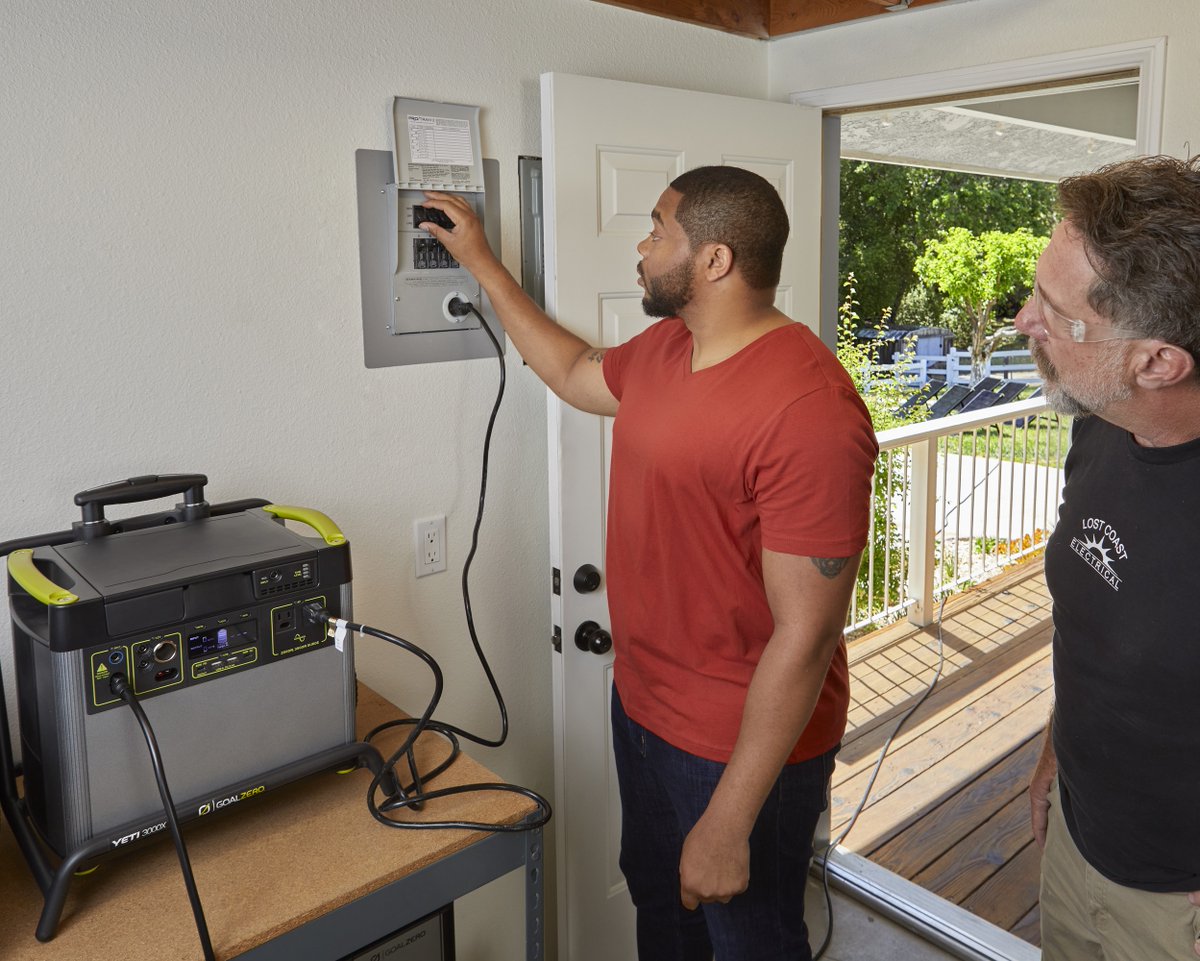 GoalZero's tweet image. Now’s the time to invest in home backup &amp;amp; portable power. Put the sun to good use with solar panels! Whether you’re looking for something portable, something rugged, or something easy to mount shop the Summer Kickoff Sale! #summer #goalzero #poweredbygoalzero