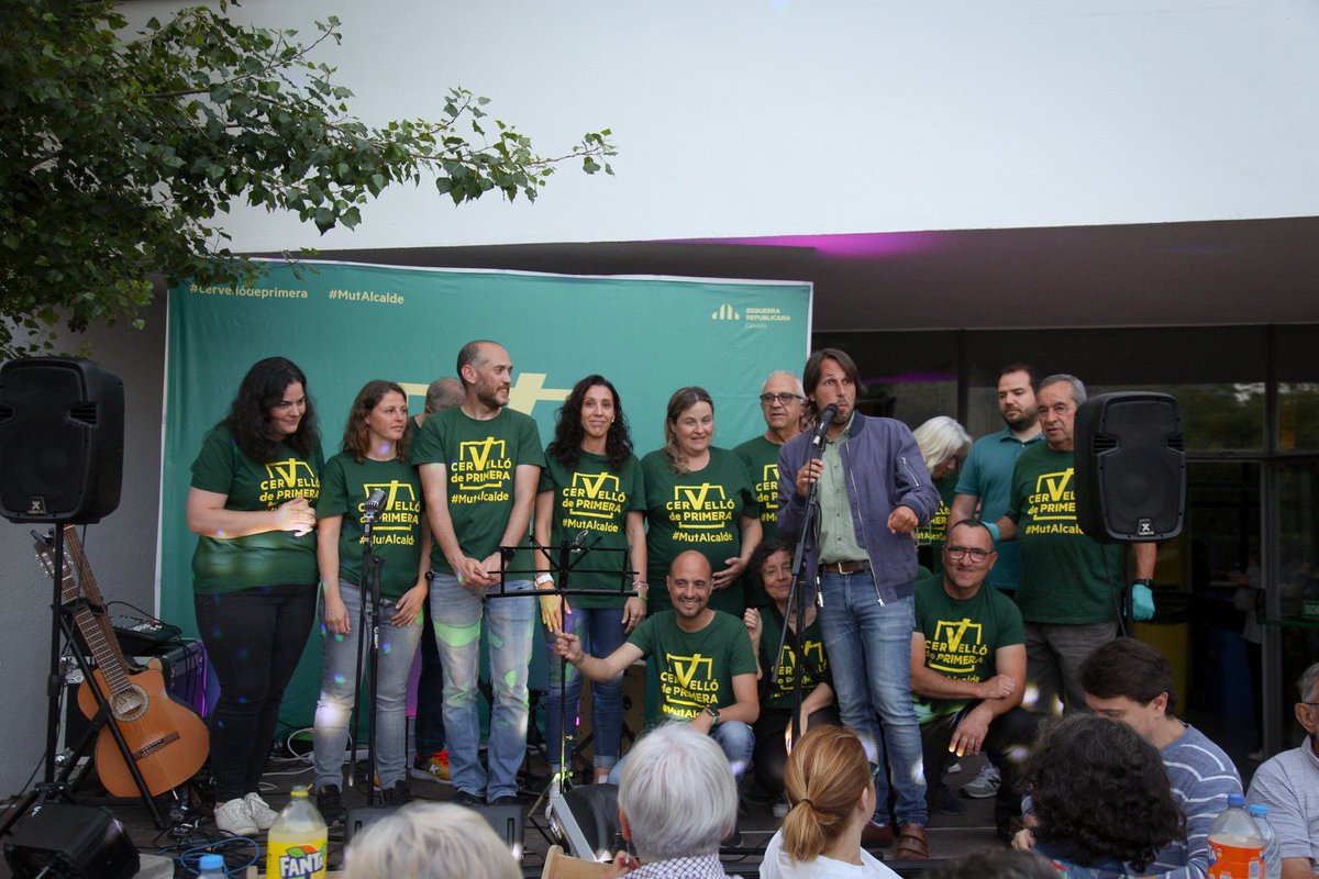 📸Amb aquesta festa final acabem una campanya plena d’emocions. 

🥹✊🏻Ens hem deixat la pell per explicar-vos el #CervellóDePrimera que farem! 

Aquest diumenge #28M🗳️ vota #CervellóDePrimera🟡🟢

Vota @erc_cervello✊🏻

Fes en #MutAlcalde🙋🏻