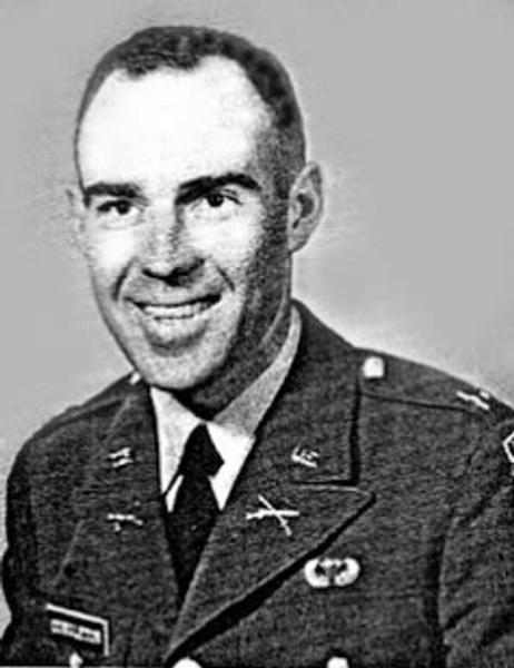 NSPRAA_'s tweet photo. As we approach Memorial Day, we remember with great pride Brother Roy Congleton one of the founding Brothers of L-4, NC State College
  
#PershingRiflesHeritage @NCState @ArmyROTC @CG_ArmyROTC @NSPRAA_ #NotForgotten #PershingRifles https://t.co/Ptg3s9BlDj https://t.co/C72x55vpMb