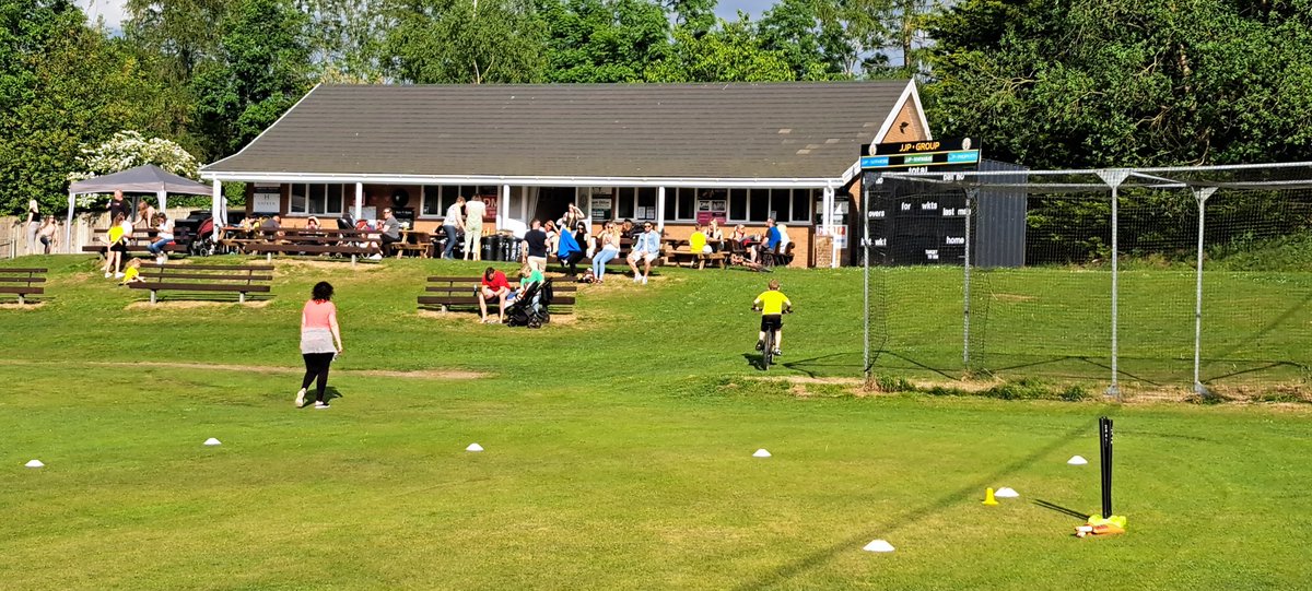 Friday nights @LlaniCC is the place to be. Loads of Cricket action in another great mid Wales venue ..and the adults enjoying the social atmosphere. Good discussions with coaches and club members. @LlaniCC on the up #alwayslearningasacoach @CricketWales @SportPowys @DMPROcoach