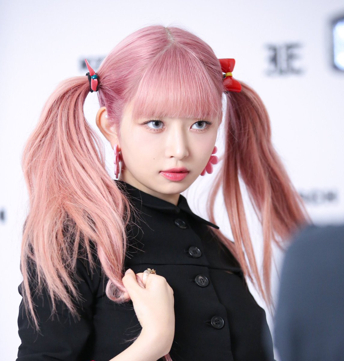 NaoiRei_France's tweet photo. ✎ᝰ┆𝐓𝐫𝐚𝐝𝐮𝐜𝐭𝐢𝐨𝐧
REI est de retour parmis nous! Elle reprendra les activités du groupe !
#IVE #아이브
#REI #레이 #WelcomeBackRei https://t.co/s2DMQ7skJM