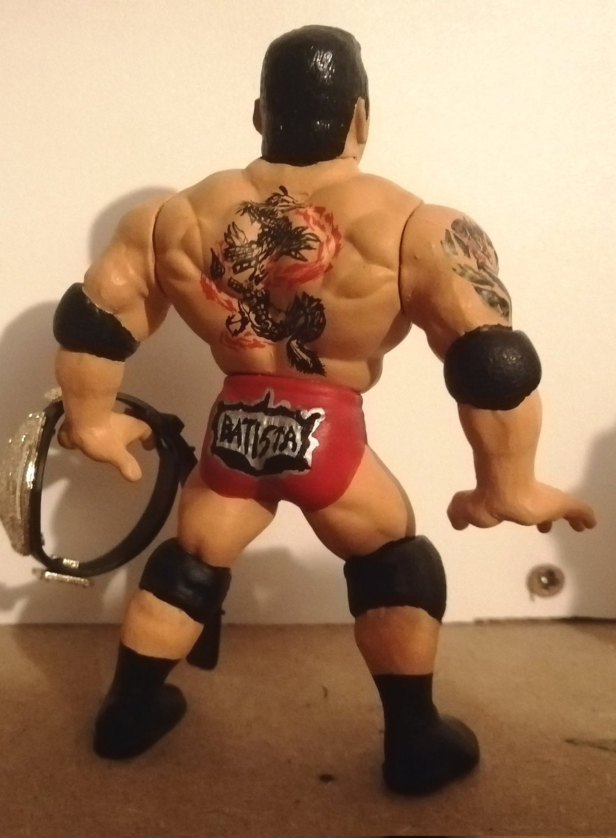 @hWoOfficialPage @ColossusNick @RicFlairNatrBoy @Taggsy79 @Tweet_Wrestling @wwfclassic @Scott_Collects @Patriot_Dan_C @WilllyWilson @hWoBradders @georgecarter01 @Jed_Underground The animal Batista !!