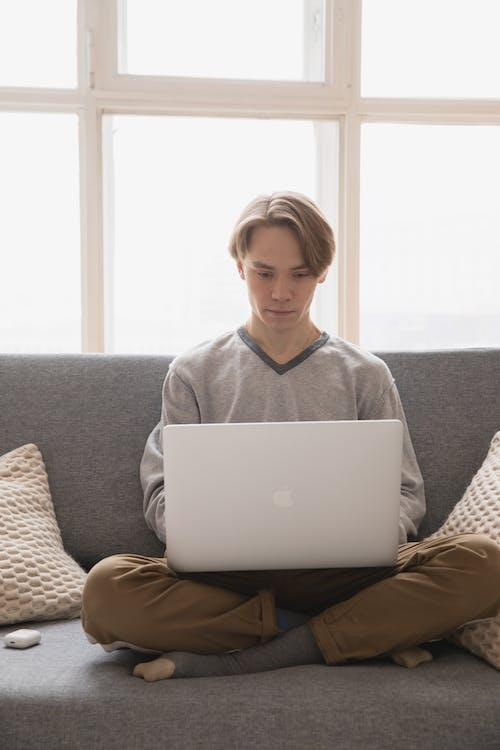 JobsHQ's tweet photo. Are you struggling to find job opportunities in your field? jobsHQ is here to help you. Our user-friendly website makes it easy to search and apply for hundreds of job openings in your desired industry. https://t.co/dw0BuIi8f4 https://t.co/IU81iswGqE