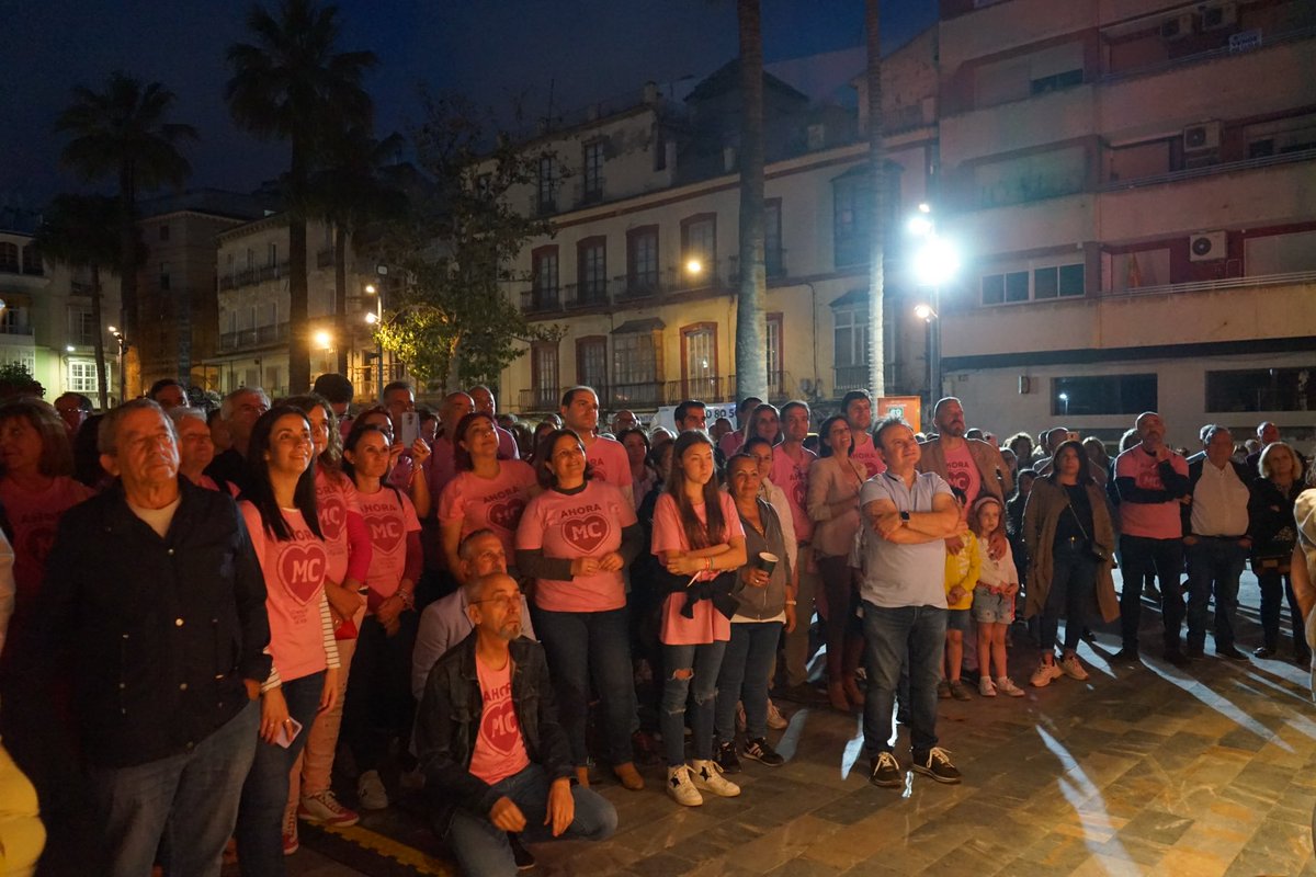 MCCartagena_ct's tweet photo. 🇩🇰 @pepelopezct: "Ganaremos. Porque el cartagenerismo va a dirigir su destino.

💪Somos capaces de construir la #Cartagena que tú quieres.

✍️ Me comprometo a ser el alcalde que nunca os traicione, que nunca deje de querer a Cartagena.

♥️🤍♥️ ¡Viva Cartagena!"

#AhoraPepeLópez https://t.co/tZuGTXERPD