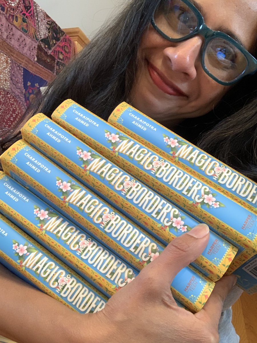 Oh hey, it’s the last weekend of #AAPIHeritageMonth and now would be an excellent time to snag your copy of MAGIC HAS NO BORDERS, a gorgeous YA anthology of SFF tales from South Asian/diaspora writers!! 

magichasnoborders.com