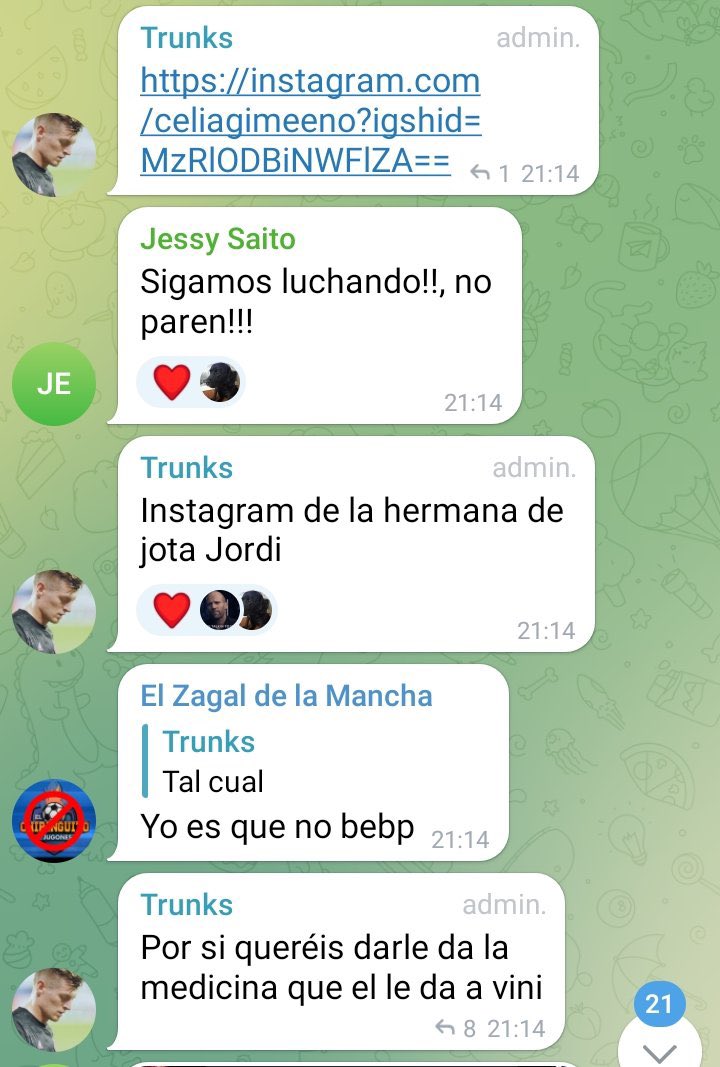 amin_fcb10's tweet photo. Tw Madrid planeando algo para acosar y joder a una chavala que no tiene nada que ver con Vinicius y el fútbol solo por ser hermana de X persona.

Estos son los Ghandis que nos han intentado dar lecciones estos días contra el racismo y acoso. https://t.co/c1fjO0nSZB