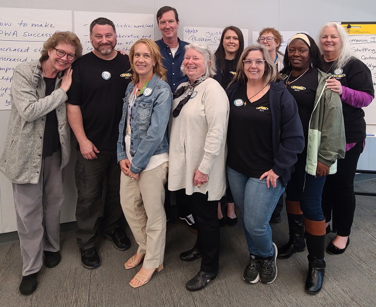 Local 8 members continued to show support this week as the KP Local Bargaining Team had its first bargaining session on Wednesday. #coalitionstrong