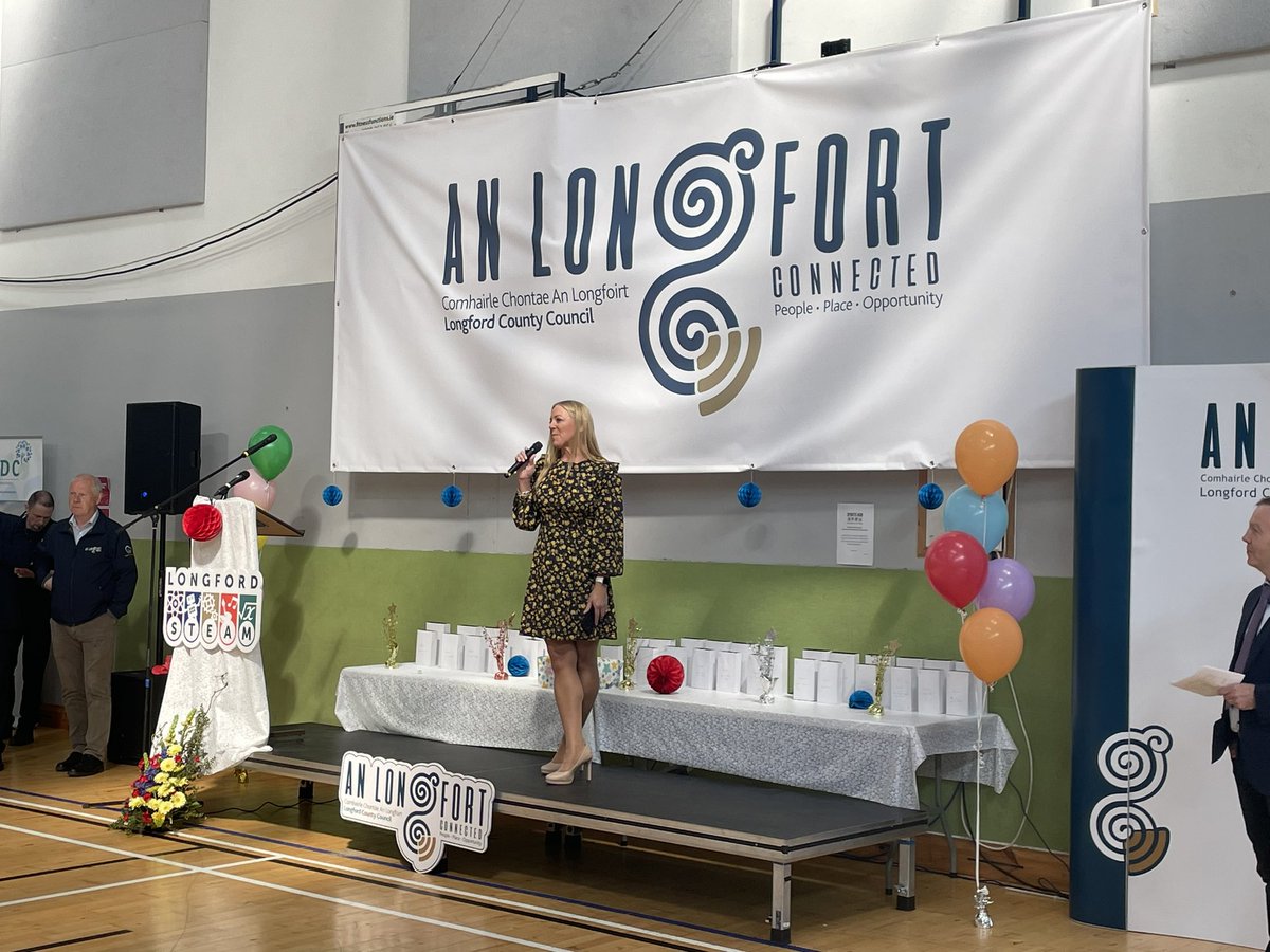 ccollinskell's tweet photo. Thanks to Sinéad Babara &amp; Paul from @ericsson for their unbelievable support  at Longford’s Microsoft Dream Space showcase in St Mary’s Edgeworthstown 🤖 today 

#midlandsadvantage #midlandsict #LongfordSTEAM 

@longfordcoco @Longford_Leader @ShannonsideFM https://t.co/275T8LLsfr