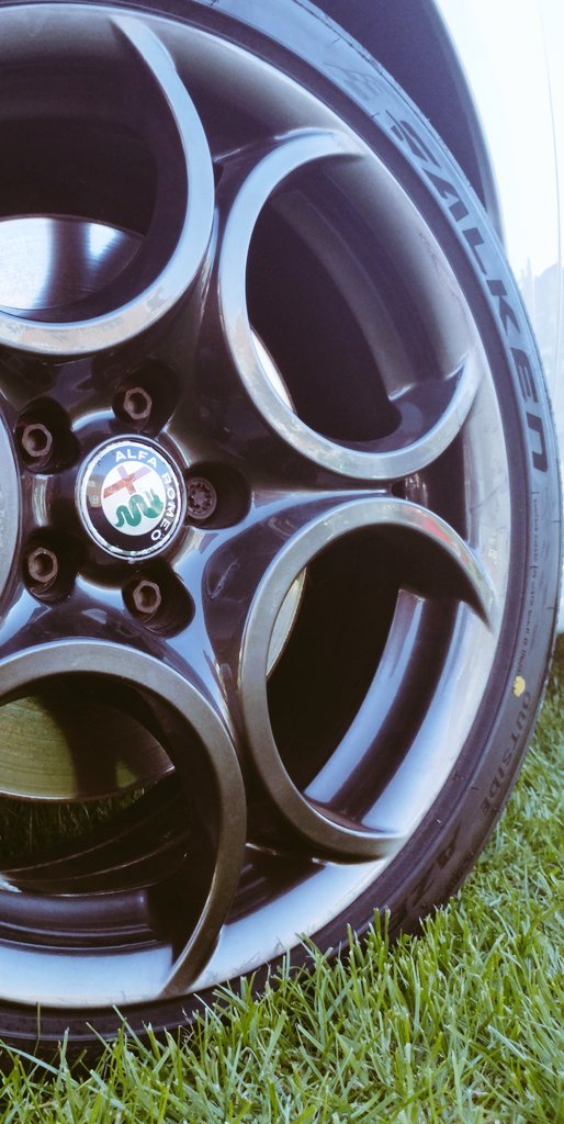 Fresh rubber all round for the Alfa today @FalkenTyres @FalkenTire Falken Azenis FK20's replacing the previous cracked and rock hard Avon's she's rides and grips lovely 😍