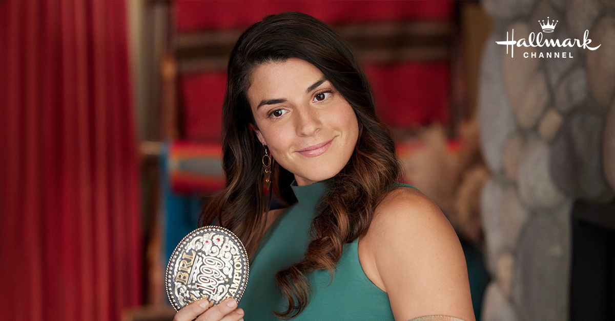 All smiles during the big season finale of #HallmarkRide! Have you caught up? 😍