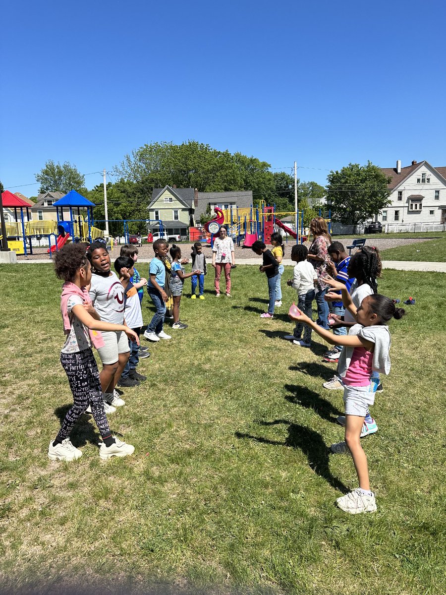 Jonelle Michlovitch tweet media