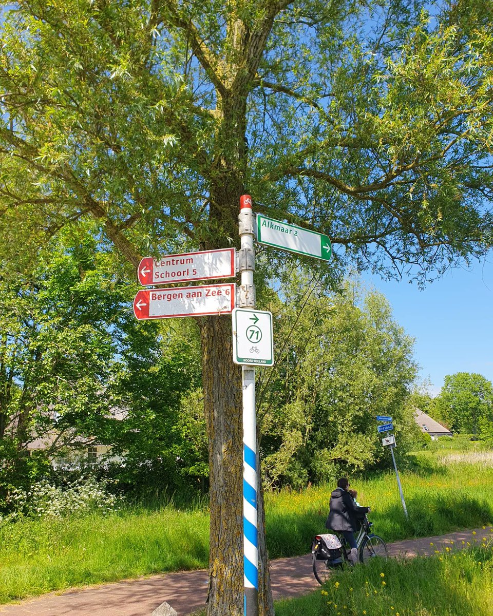 Barkerwoof's tweet photo. Spent a week cycling in the Netherlands. Incredible. Heard so much about how good it is, but experiencing it really opened my eyes to the possibilities and how bad it is to cycle in most UK cities/towns. Not looking forward to hitting the roads again back home @BikeWorcester https://t.co/S6LZ1S0gl6