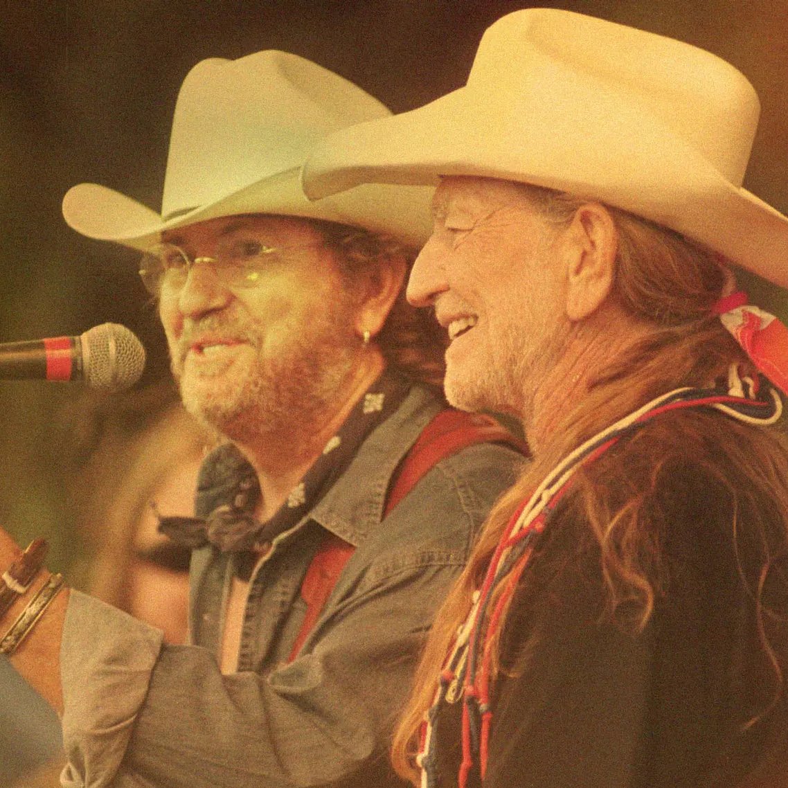 Here we go: One by Willie is back with one of <a href="/WillieNelson/">Willie Nelson</a>'s oldest friends, the great <a href="/raywylie/">Ray Wylie Hubbard</a> Hubbard, talking on the National Anthem of Texas, Whiskey River--plus craps tables, ventriloquists' dummies, a kidnapping...and Willie's smile.
Hear it here: bit.ly/43kHNRU
