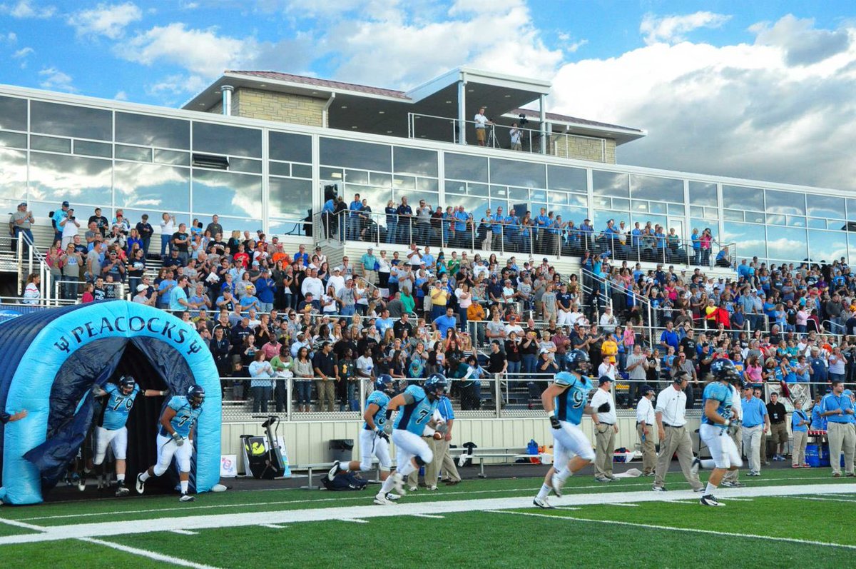 Yaach_Chuol's tweet photo. God continues to keep blessing me! Blessed to receive an offer from Upper Iowa university! @Coach_Hoskins @CoachParling @TerrenceIsaac1 @AC_MCK https://t.co/2rushwcBXh
