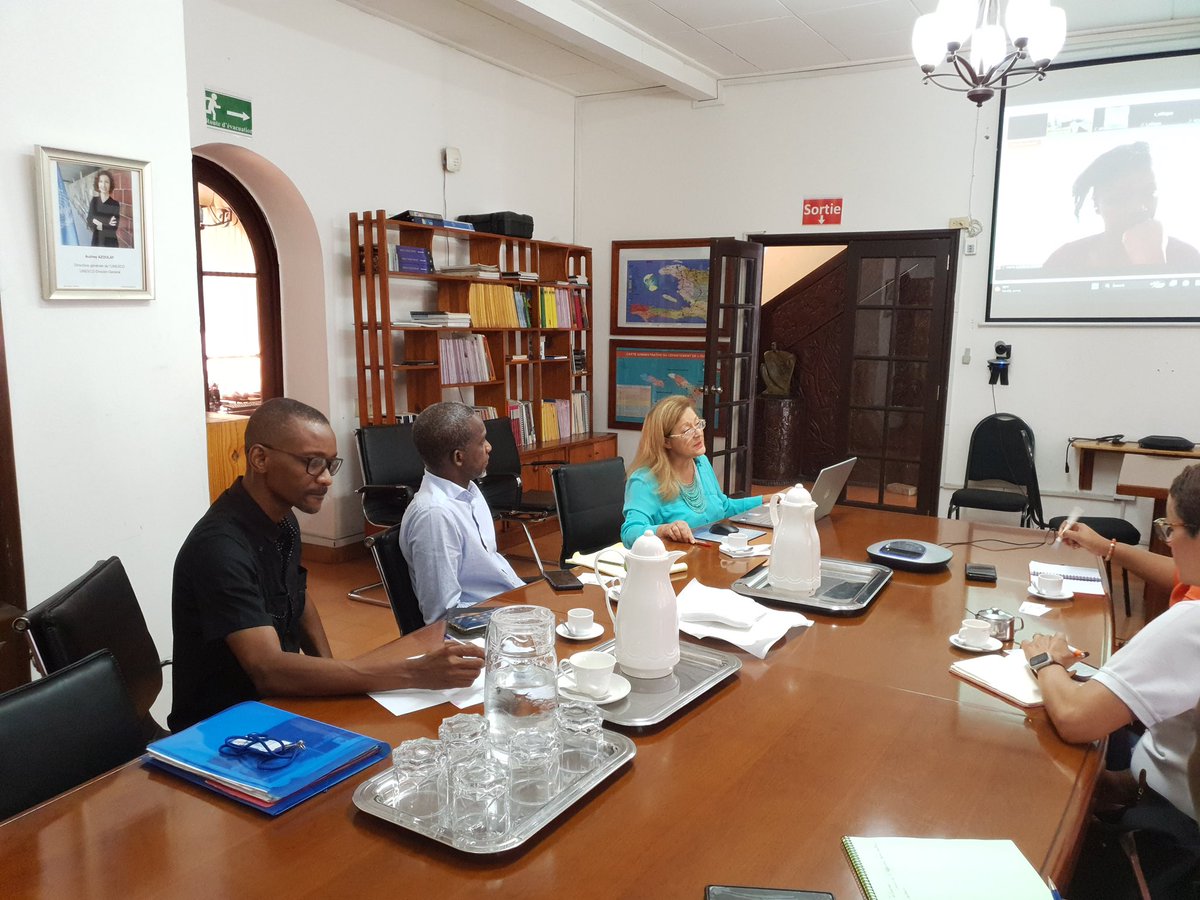 Rencontre de travail entre la Représentante de <a href="/unesco_haiti/">UNESCO Haïti</a> Tatiana Villegas et la Ministre du <a href="/MTourismeHaiti/">Ministère Tourisme</a> Cassandra François  autour des projets liés au Tourisme en général et au Parc national historique - Citadelle, Sans Souci, Ramiers en particulier.