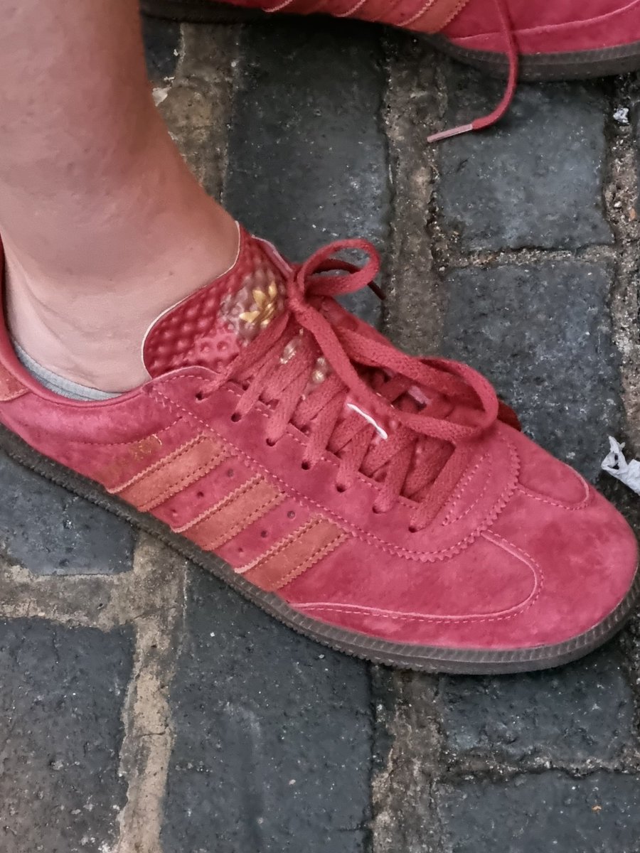 Burgundy AS260s for a end of season curry <a href="/adiFamily_/">adiFamily</a>