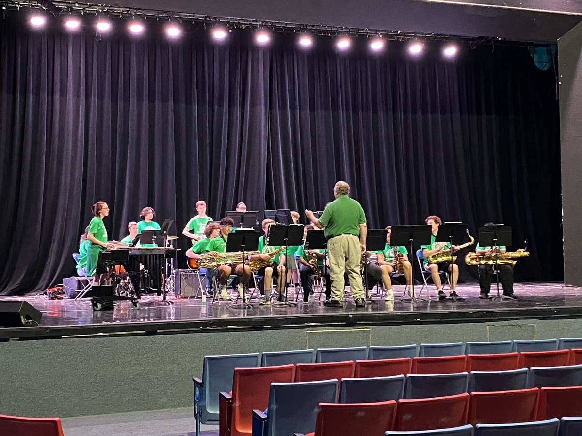 <a href="/BTHS_Band/">BTHSBand</a> Concert &amp; Jazz Band both received GOLD 🥇ratings at the PAC music festival today at Six Flags! Congratulations to Mr. Lyncheski and the students for this is the first time Concert Band has earned this rating! <a href="/BrickSupt/">Thomas G. Farrell, Ed.D., M.B.A.</a> @MsMac_BTPS