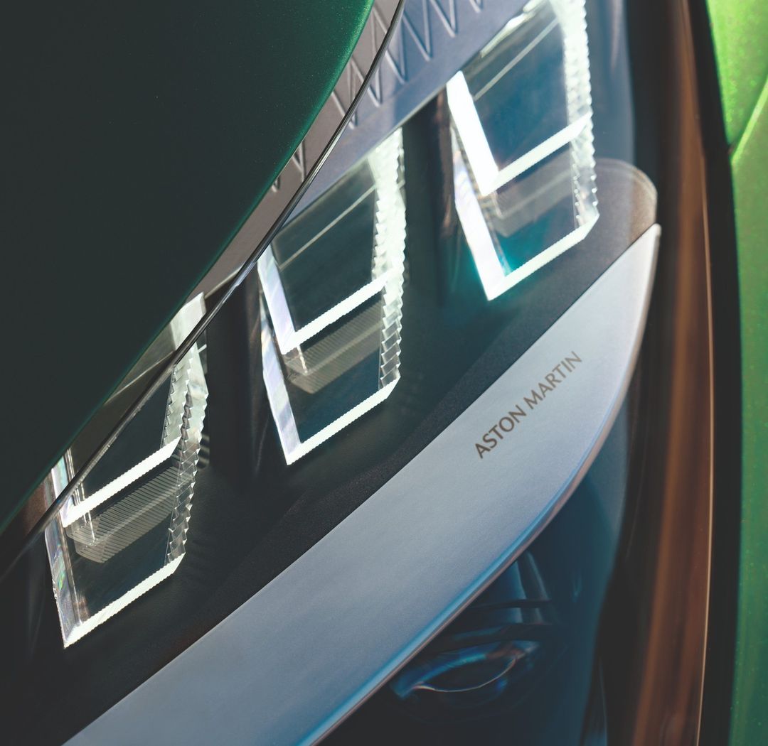 JetsetOnline's tweet image. The new Aston Martin DB12 - We are obsessed! 😍

Read More: jetsetmag.com/lifestyle/auto…

#DB12 #IconicDrive #LuxuryCar #AstonMartin #FastlaneFriday