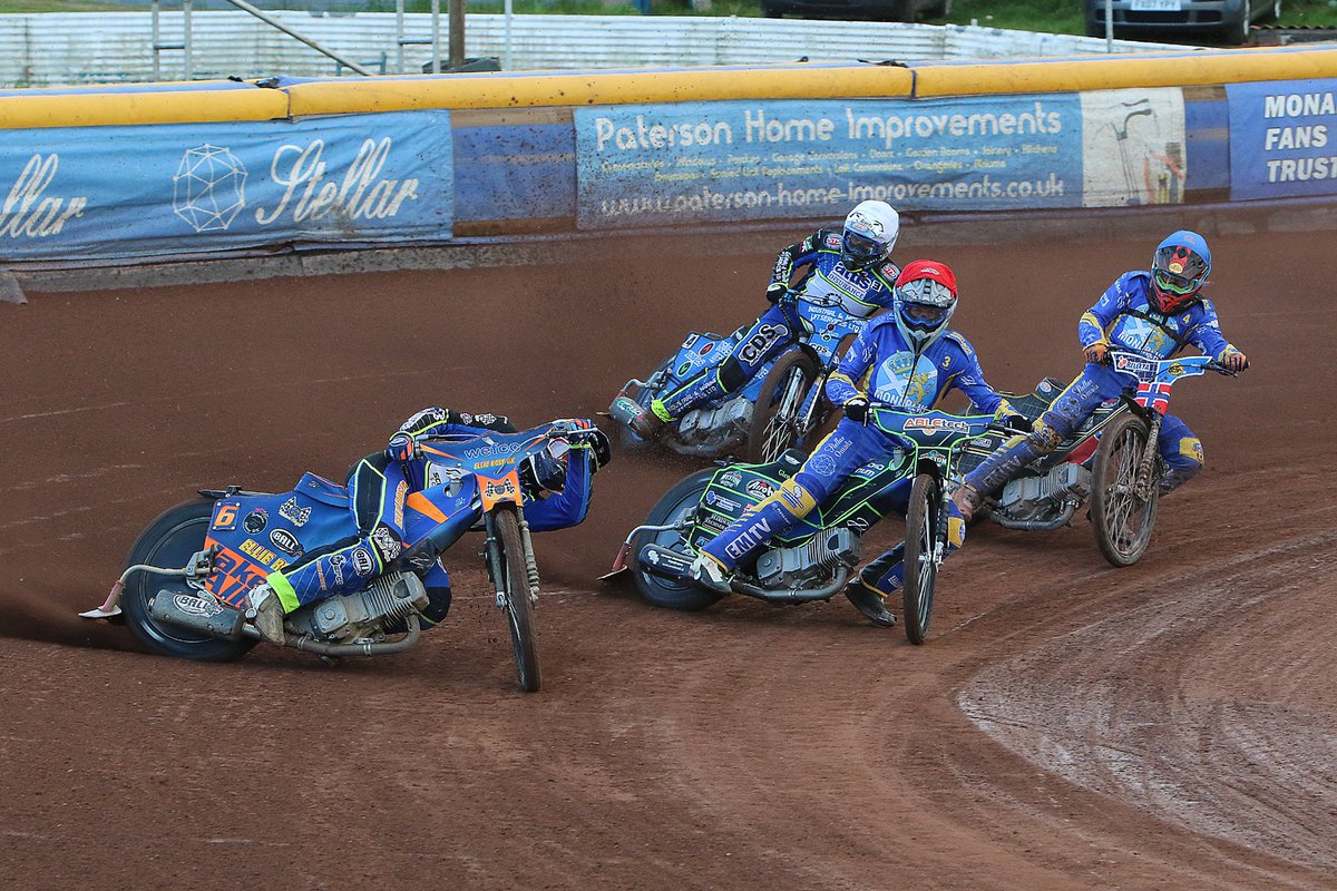 🏁 𝗥𝗘𝗦𝗨𝗟𝗧!
🏆 Cab Direct Championship
🏟 Armadale Stadium

👑 <a href="/EdinMonarchs/">Edinburgh Monarchs Speedway</a> 36
🦂 <a href="/SpeedwayScunny/">Scunthorpe Speedway</a> 54

➡️ Trump card reserve Connor Mountain (11+3) one of three Scorpions to hit double figures in a big away victory.

#️⃣ #britishspeedway🇬🇧
📸 Jack Cupido
