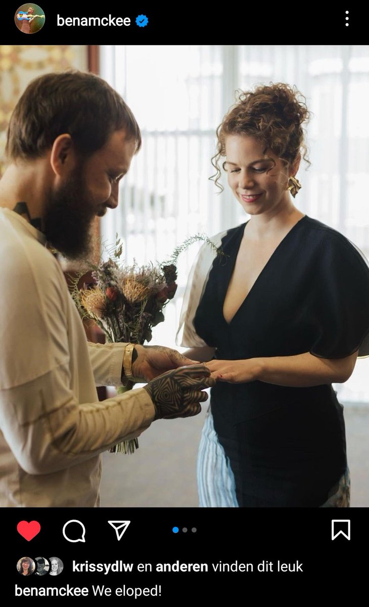 IDragonsDaily's tweet photo. Many congratulations to Ben and Mary, who eloped and got married on May 9, 2023! 👰‍♀💍🤵‍♂
Sammich, their dog, was their only witness 🐶

📷 Instagram @benamckee &amp; @/pilatesbymary https://t.co/3xCa0CPbhD