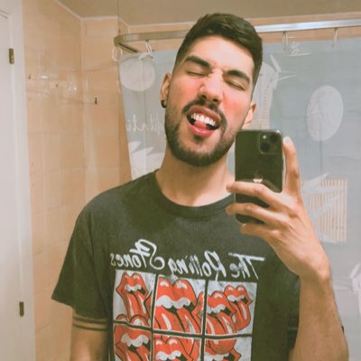 Naked_stalker's tweet photo. #NuevaFotoDePerfil https://t.co/YECgFbkY0A