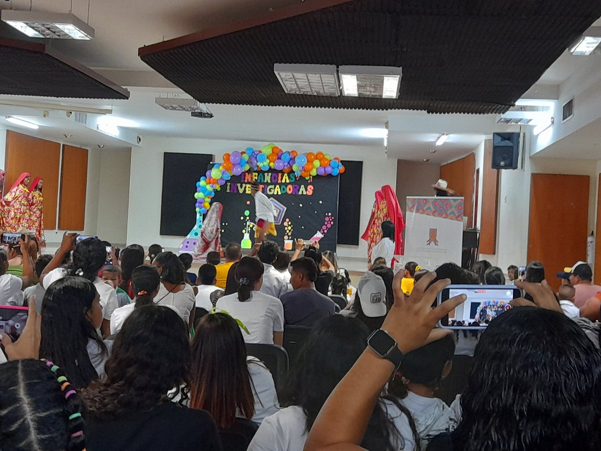 _zparra's tweet photo. Presentación de la Yonna, baile de la cultura wayuu por parte de la institución educativa N°1 sede Limoncito
#FeriaInfanciasInvestigadoras
#UniguajiraMaicao
@jaroldiazc https://t.co/rI26NycnOl