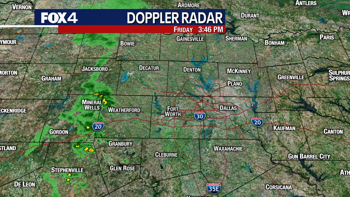 Tracking a few showers west of the Metroplex. These should stay west of the I-35 corridor, but we'll keep an eye on them,