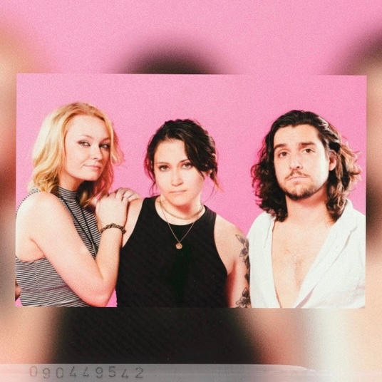 austinmusic's tweet photo. This week's #NewMusicFriday is 🔥 We've got you covered from punk rock to jazz-classical fusion. Click the link to listen! 

https://t.co/f14AmQ92eb

#newmusicfriday #newrelease #spotifyplaylist #atxmusic #austinmusic #iloveaustin #igaustin  #livemusic #locallygrown #localmusic https://t.co/VQ9FCYlzcM