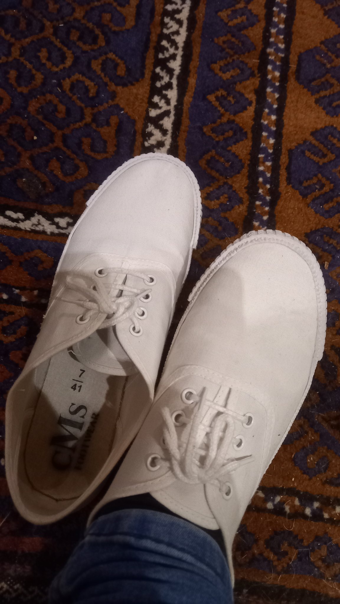 H and shop m plimsolls