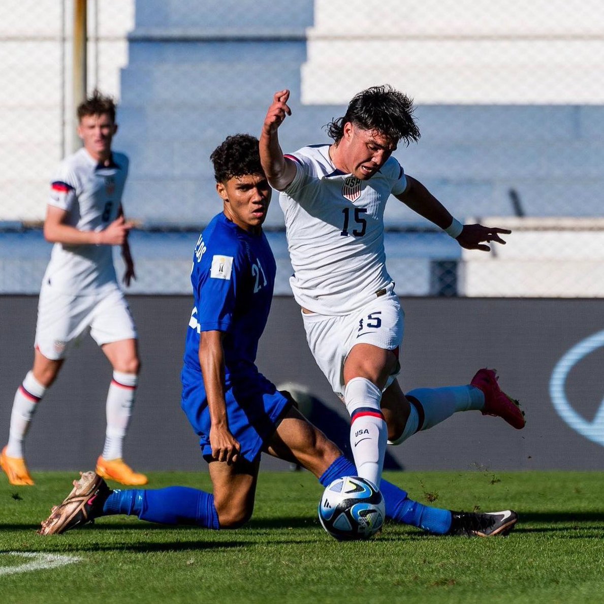 ATTENTION BAY AREA SOCCER FANS!!!

Current San Jose Earthquakes Players Niko Tsakiris and Cade Cowell both just scored in the U-20 World Cup for #USYNT 

If Cade Cowell and Niko Tsakiris keep playing like how they are in this U-20 World Cup, they won't be in San Jose for long!…